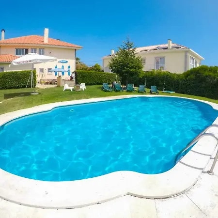 Terrace Beach House Bed & Breakfast *